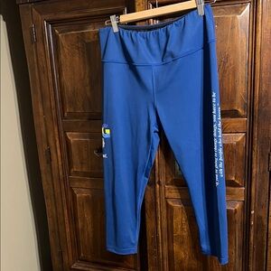 Kali/Miami Fitwear RBG Active Capri Legging Size XL